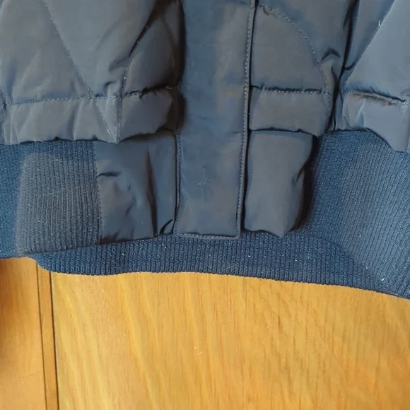 North Face Jacket - Picture 4 of 8